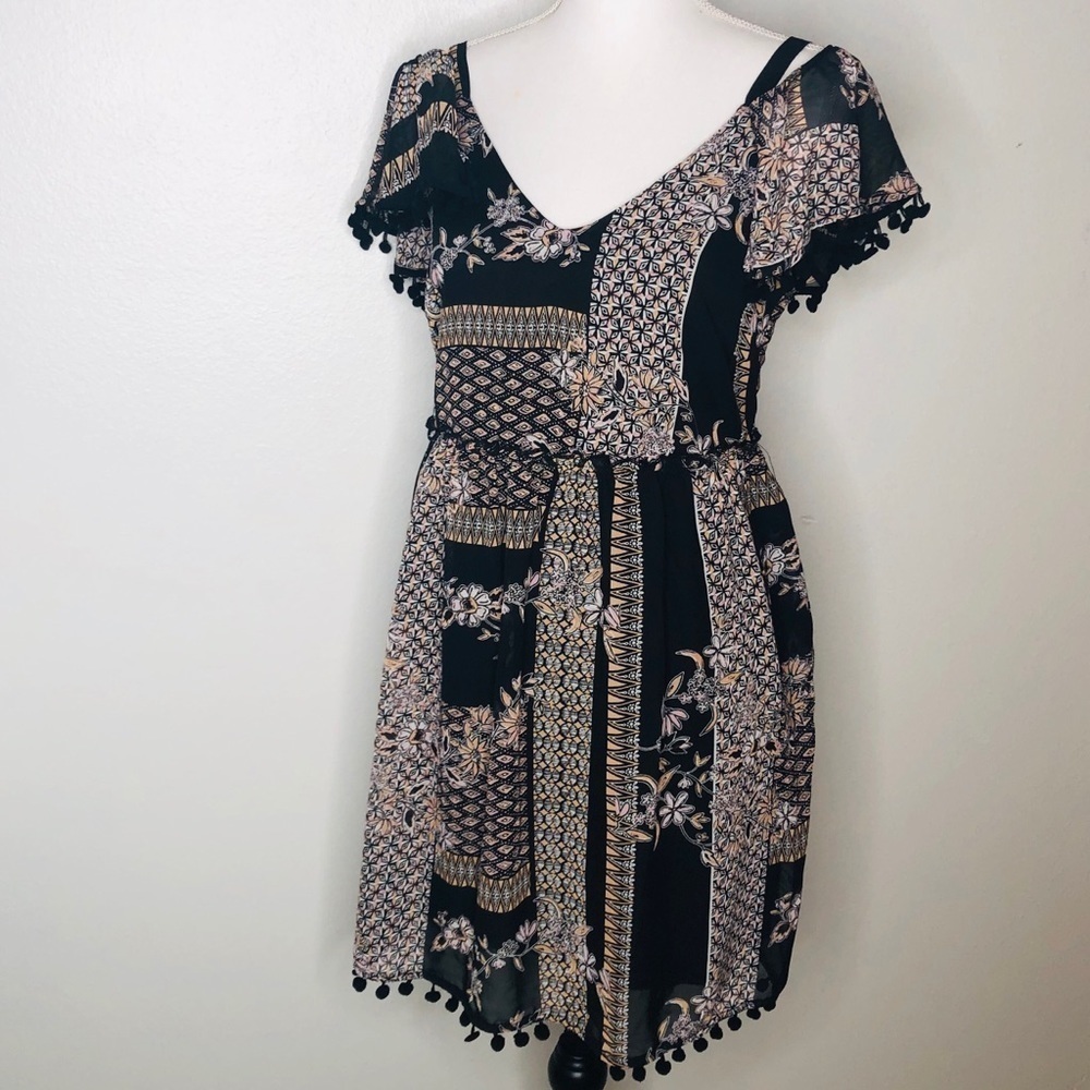 Bailey blue dress size small. Cold shoulder,